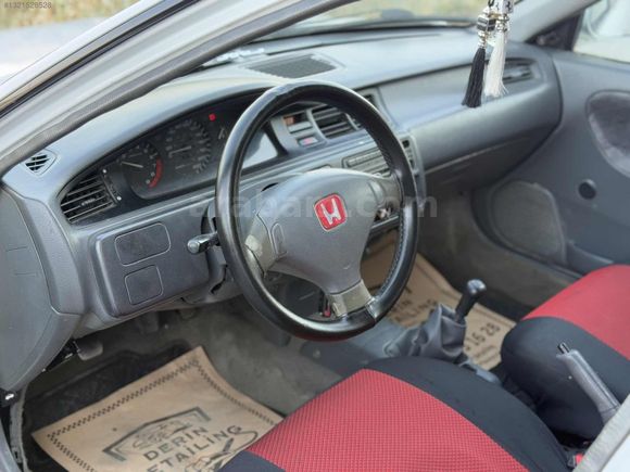 DERİCİ AUTO'DAN 1.5 KLİMALI HONDA CIVIC