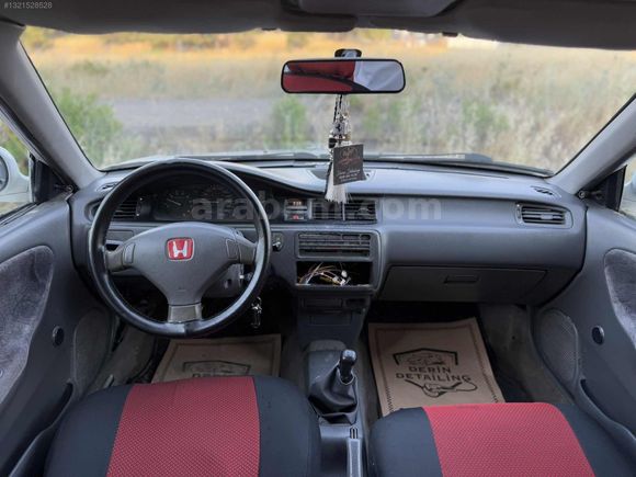 DERİCİ AUTO'DAN 1.5 KLİMALI HONDA CIVIC