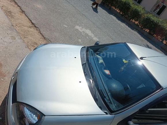Sahibinden Renault Clio 1.5 dCi Alize 2004 Model  297.000 km Gri