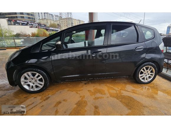 2012*HONDA JAZZ*1.4 JOY*LPG'Lİ*18.04.2028 MUANE*KARTA 12 AY TAKS