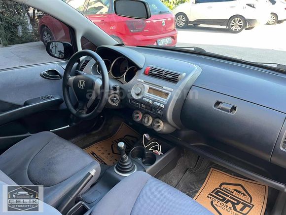 HONDA JAZZ 1.4 BENZİN LPG MANUEL