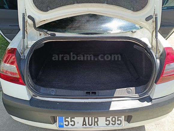 ŞENTÜRKLERDEN MEGANE 2 BAKIMLI YENİ MUAYENELİ