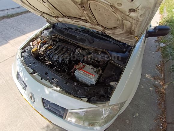 ŞENTÜRKLERDEN MEGANE 2 BAKIMLI YENİ MUAYENELİ