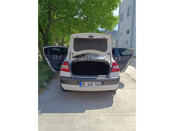 ŞENTÜRKLERDEN MEGANE 2 BAKIMLI YENİ MUAYENELİ