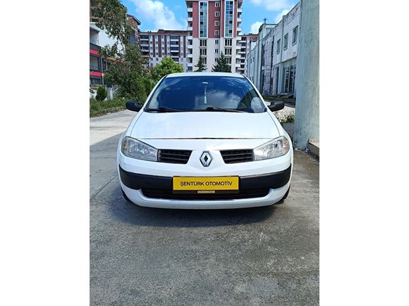 ŞENTÜRKLERDEN MEGANE 2 BAKIMLI YENİ MUAYENELİ