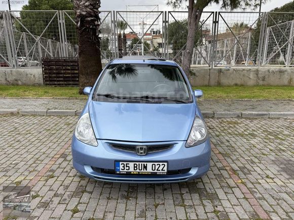 HONDA JAZZ 1.4 ES OTOMATİK SIFIR VİZE KESİNLİKLE MASRAFI YOKTUR