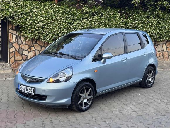 -KMR-2008 OTOMATİK VİTES DÜŞÜK KM 93.000 HONDA JAZZ