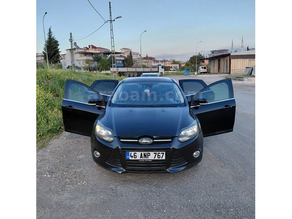 Sahibinden Ford Focus 1.6 Ti-VCT Titanium 2011 Model