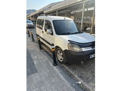Sahibinden Peugeot Partner 1.9 D 2008 Model 