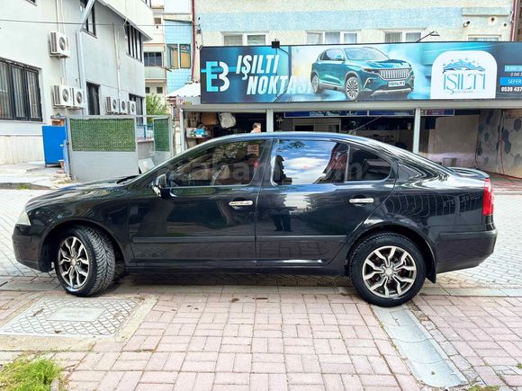 Sahibinden Skoda Octavia 1.6 Elegance 2005 Model 
