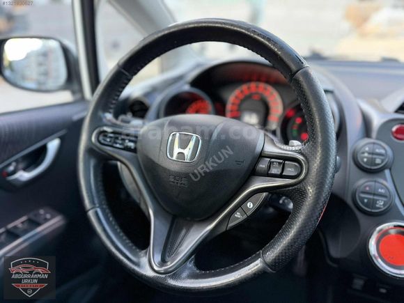 2012_HONDA_JAZZ_1.4 FUN_CAM TAVAN_TAM OTOMATİK VİTES_255.000 KM