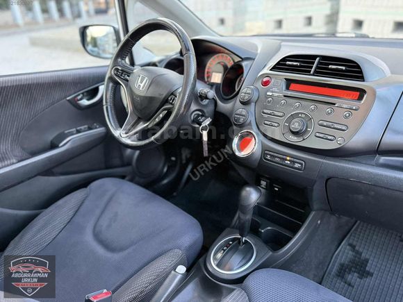 2012_HONDA_JAZZ_1.4 FUN_CAM TAVAN_TAM OTOMATİK VİTES_255.000 KM