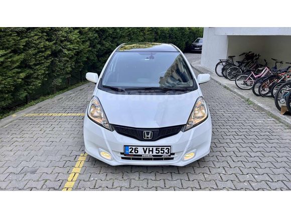 EMSALSİZ-2012 CAM TAVAN-TAM OTOMATİK!!!