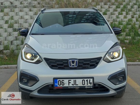 2025 Honda Jazz 1.5 Crosstar 122Hp | Hatasz | Hybrid | KrediKart