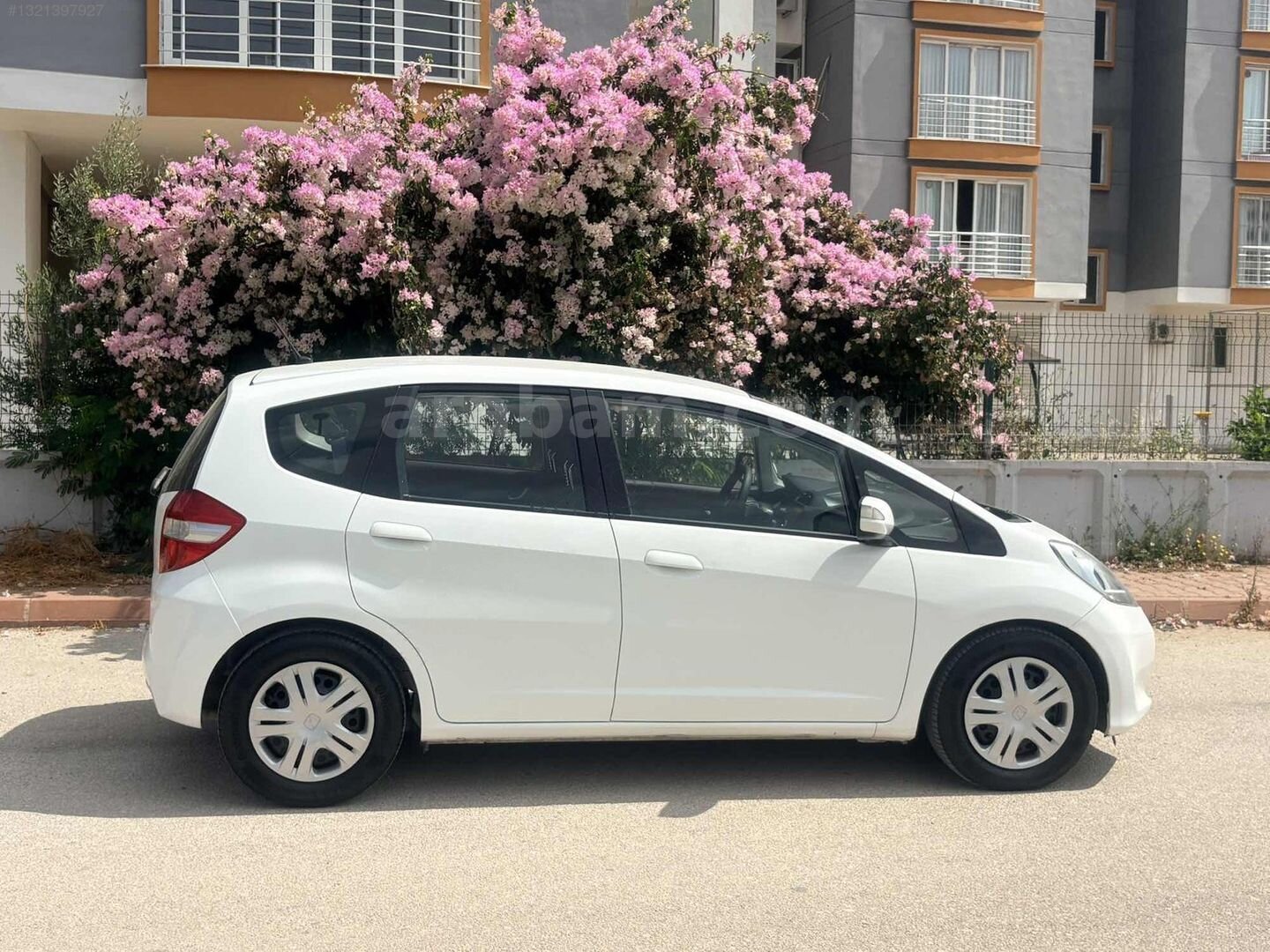 Galeriden Honda Jazz 1.4 Joy 2012 Model Adana 115.000 km Beyaz 5