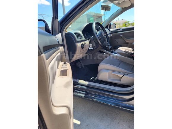 Sahibinden Volkswagen Jetta 1.6 TDi Primeline 2010 Model