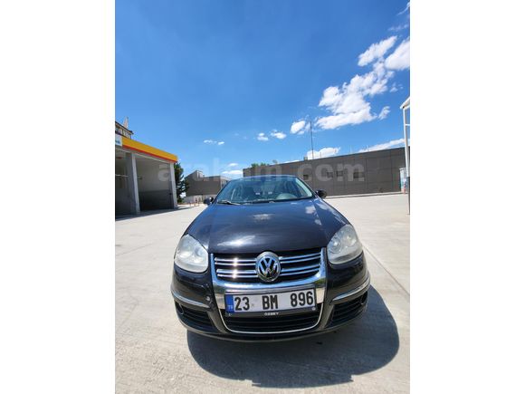 Sahibinden Volkswagen Jetta 1.6 TDi Primeline 2010 Model