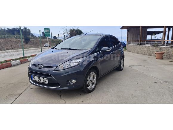 Sahibinden Ford Fiesta 1.4 Titanium X 2011 Model