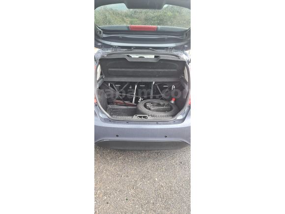 Sahibinden Ford Fiesta 1.4 Titanium X 2011 Model