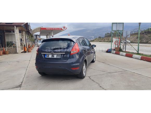 Sahibinden Ford Fiesta 1.4 Titanium X 2011 Model