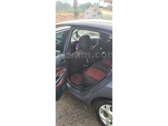 Sahibinden Ford Fiesta 1.4 Titanium X 2011 Model