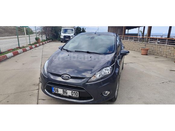 Sahibinden Ford Fiesta 1.4 Titanium X 2011 Model