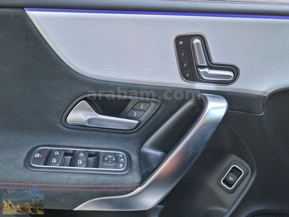2023 60 BİN KMDE AMG + C200