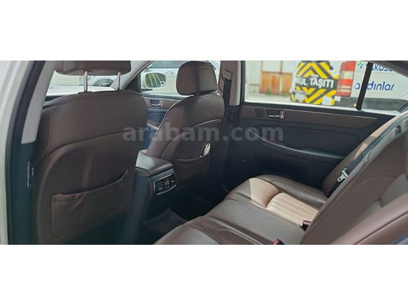 Sahibinden Hyundai Genesis 3.8 2010 Model 