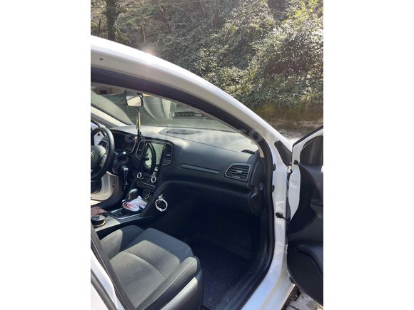 Sahibinden Renault Megane 1.3 TCe Joy 2022 Model 