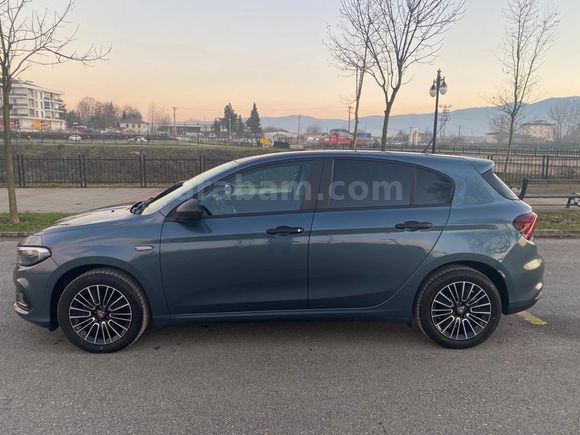 Sahibinden Fiat Egea 1.4 Fire Street 2022 Model  52.000 km Mavi (metalik)