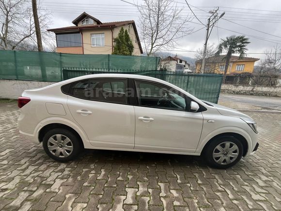 Sahibinden Renault Taliant 1.0 T Joy 2023 Model 