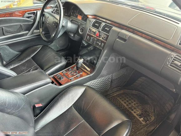 K.KARTINA 0 FAİZ 2001 MERCEDES E200 ELEGANCE DEĞİŞENSİZ DÜŞÜKM