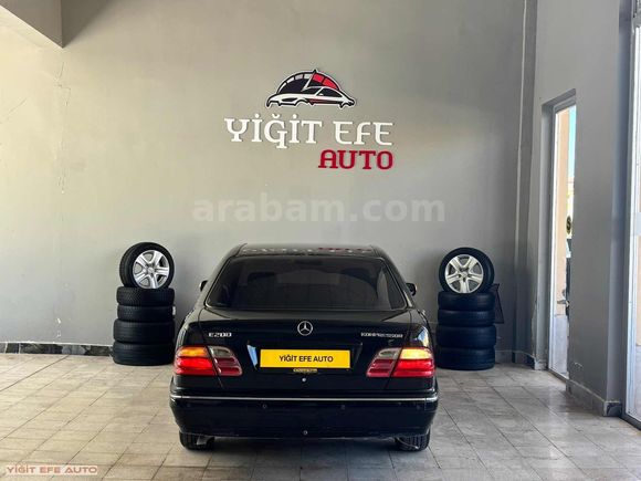 K.KARTINA 0 FAİZ 2001 MERCEDES E200 ELEGANCE DEĞİŞENSİZ DÜŞÜKM