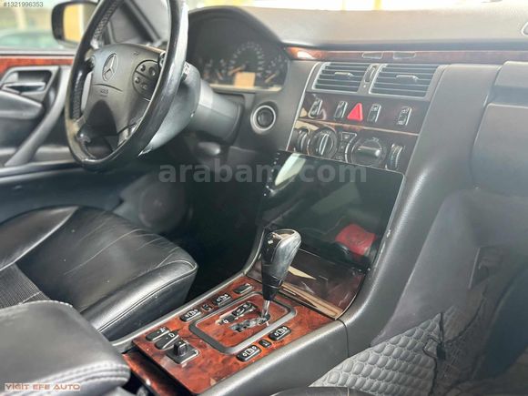 K.KARTINA 0 FAİZ 2001 MERCEDES E200 ELEGANCE DEĞİŞENSİZ DÜŞÜKM