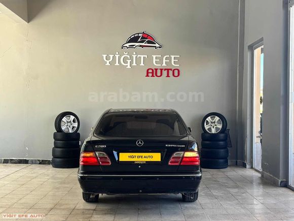 K.KARTINA 0 FAİZ 2001 MERCEDES E200 ELEGANCE DEĞİŞENSİZ DÜŞÜKM