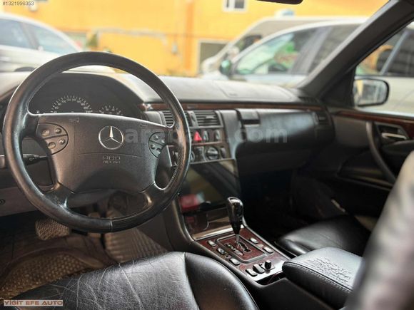 K.KARTINA 0 FAİZ 2001 MERCEDES E200 ELEGANCE DEĞİŞENSİZ DÜŞÜKM