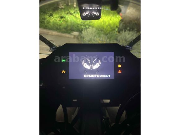 4650 km de + kask + intercom + 2 lt motul yağ