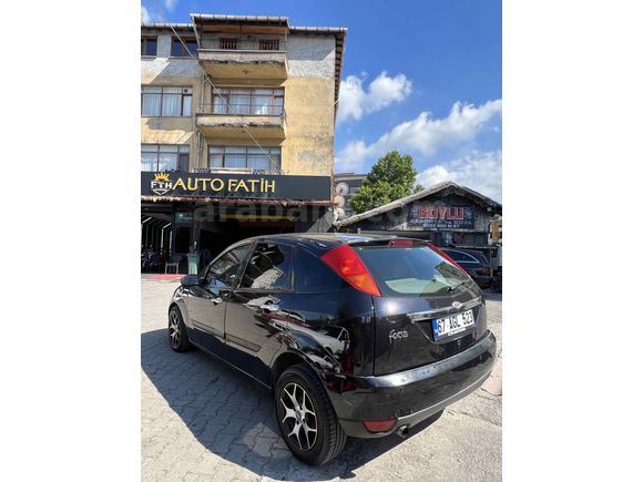Galeriden Ford Focus 1.6 Ghia 2000 Model Zonguldak