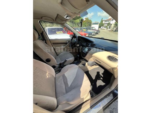 Galeriden Ford Focus 1.6 Ghia 2000 Model Zonguldak