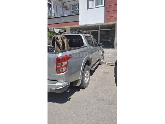 Sahibinden Mitsubishi L 200 4x2 Storm 2015 Model