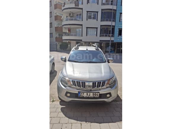 Sahibinden Mitsubishi L 200 4x2 Storm 2015 Model