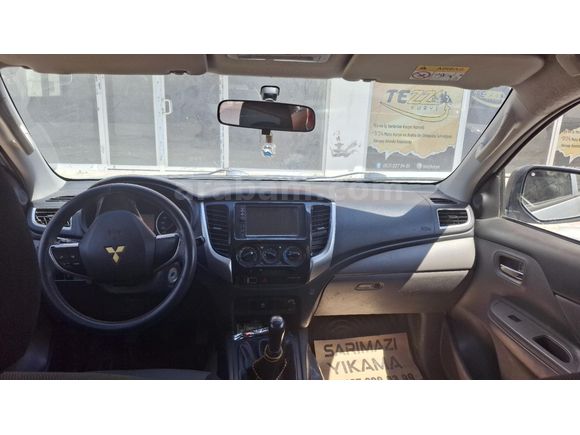 Sahibinden Mitsubishi L 200 4x2 Storm 2015 Model