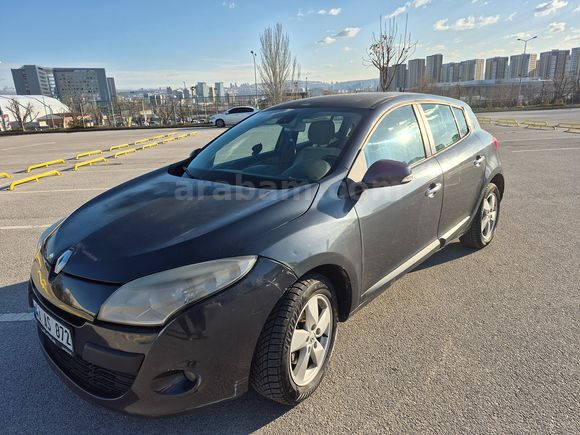 Sahibinden Renault Megane 1.5 dCi Dynamique 2010 Model
