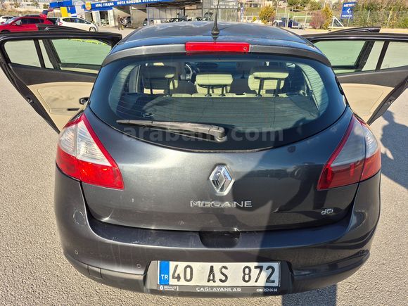 Sahibinden Renault Megane 1.5 dCi Dynamique 2010 Model