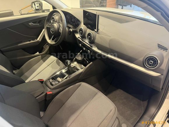 2025 AUDİ Q2 35 TFSI ADVANCED CAM TAVANLI+ELEKTİRİKLİ BAGAJ