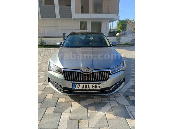 Sahibinden Bakımlı Boyasız Temiz Skoda SuperB 1.5 TSI Prestige 2020 Model