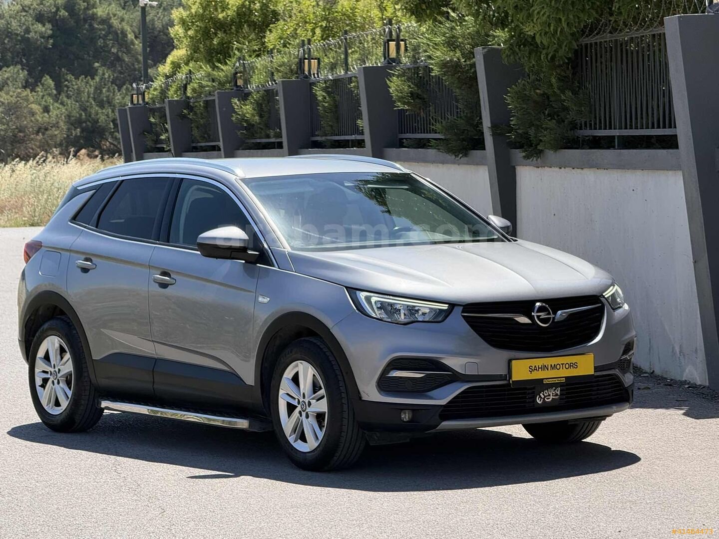 Galeriden Opel Grandland X 1.2 T Edition 2021 Model İzmir 108.000 km Gri 2