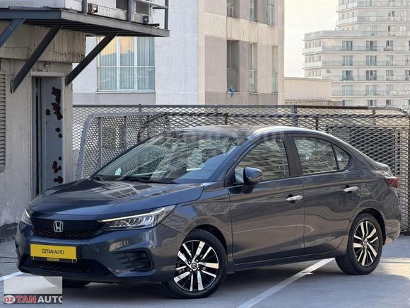2022 MODEL HONDA CİTY EXECUTİVE OTOMATİK G.GÖRÜŞ/NAV./CAR.PLY...