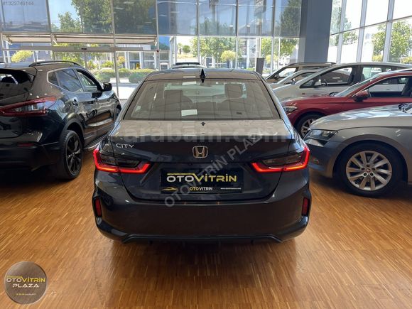 2022 MODEL HONDA CİTY 4D EXECUTİVE AT