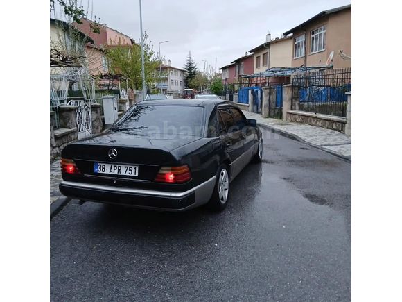 Sahibinden Mercedes - Benz E 200 1985 Model